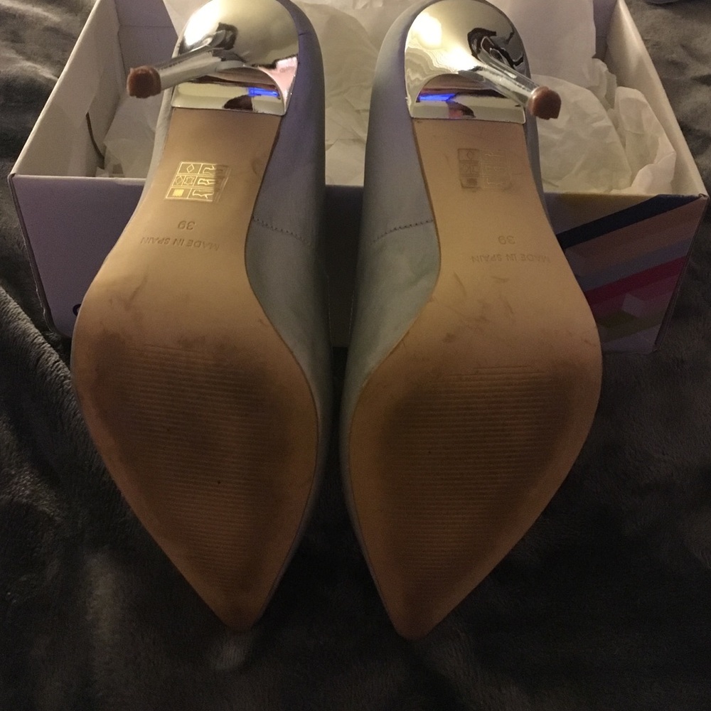 3M Reflective Pumps - Picture 4 of 4